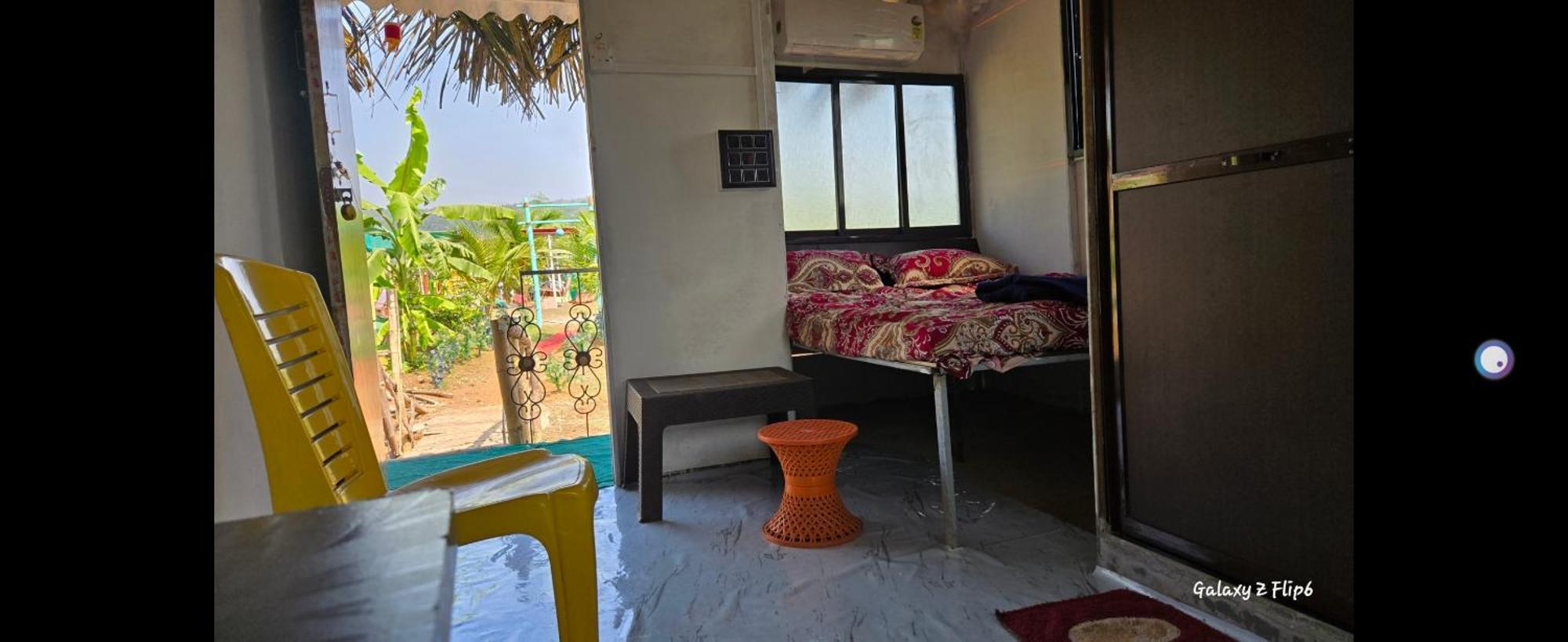 Sea Touch Beach Resort Harihareshwar Exterior photo